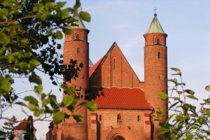 Brochow church